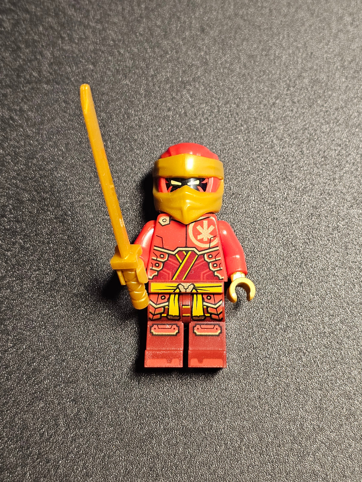 LEGO Ninjago Kai - Dragons Rising with Armor Plates with Pearl Gold Wrap
