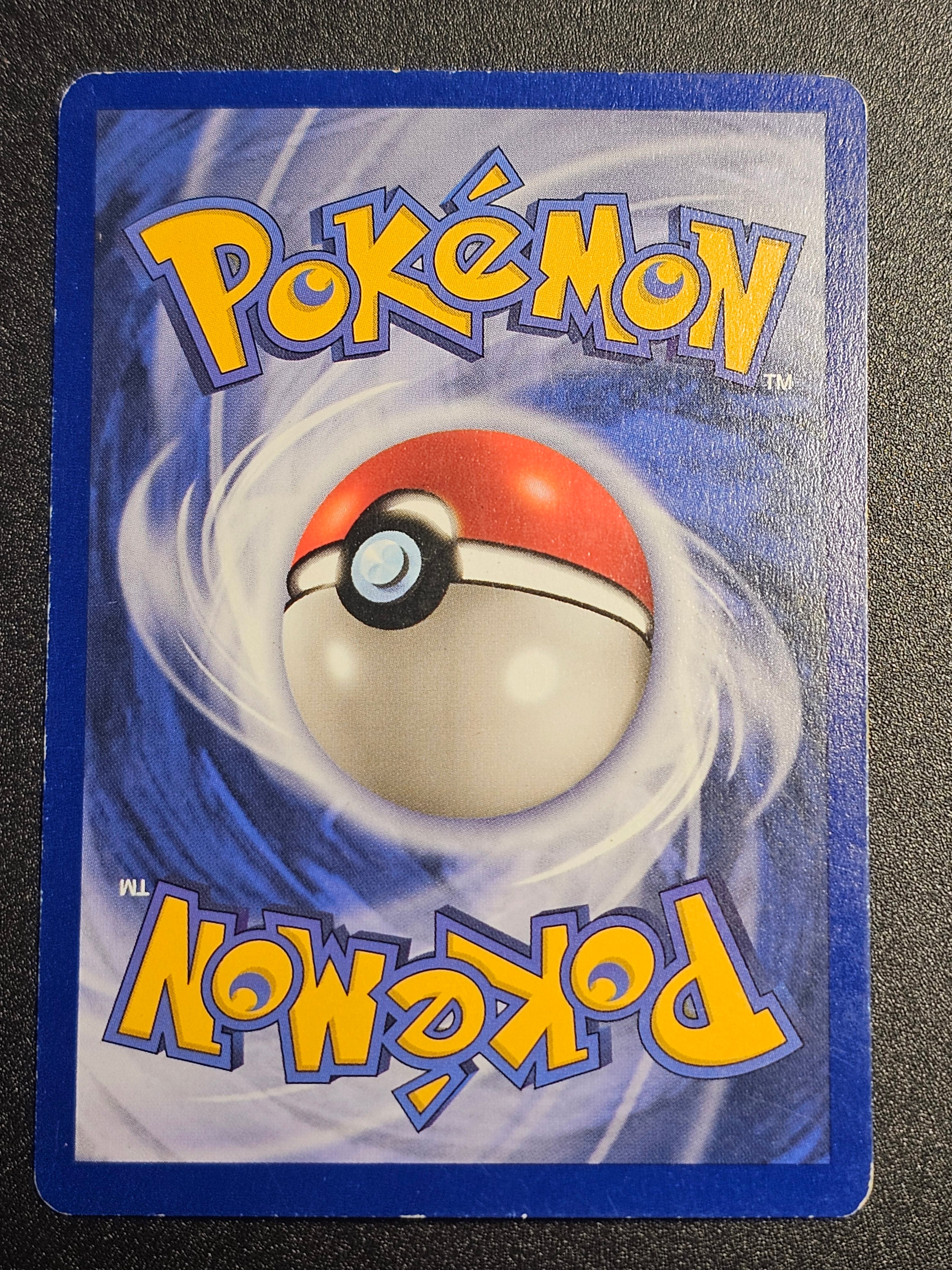 Pokemon TCG - Magneton 11/62 Holo Fossil