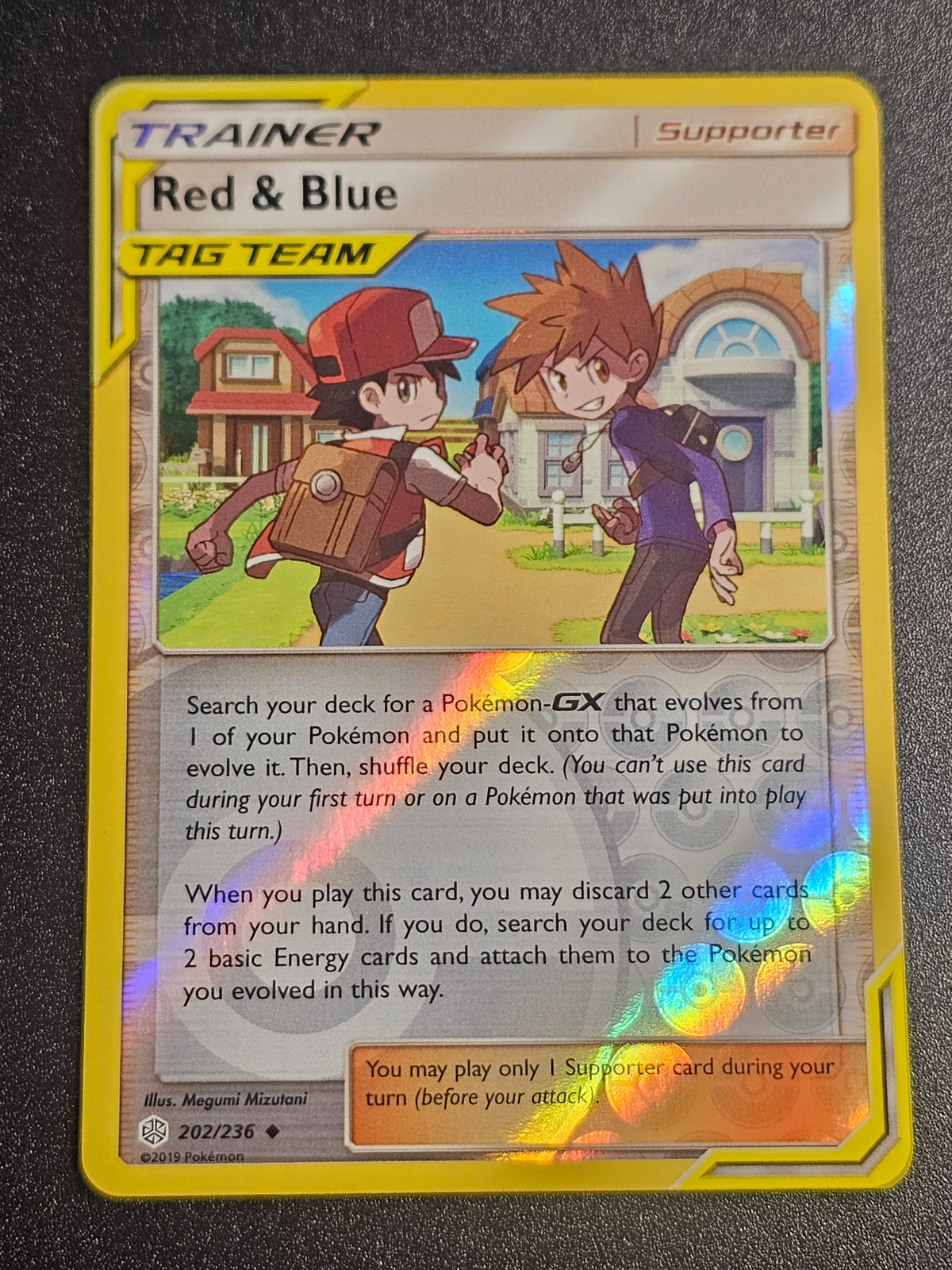 Pokemon TCG - Red & Blue 202/236 Reverse Holo Cosmic Eclipse