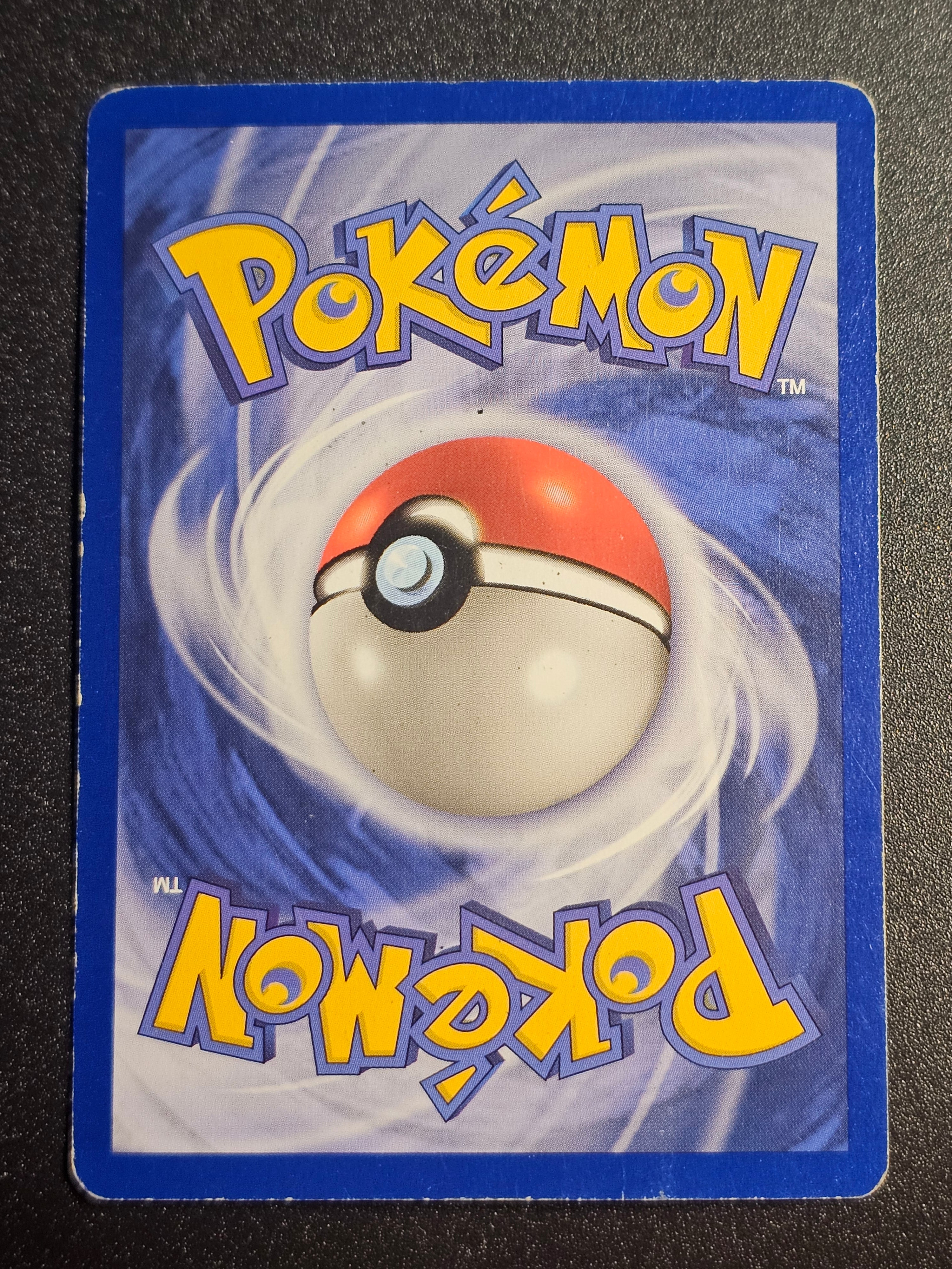 Pokemon TCG - Swirlix RC19/RC32 Radiant Collection