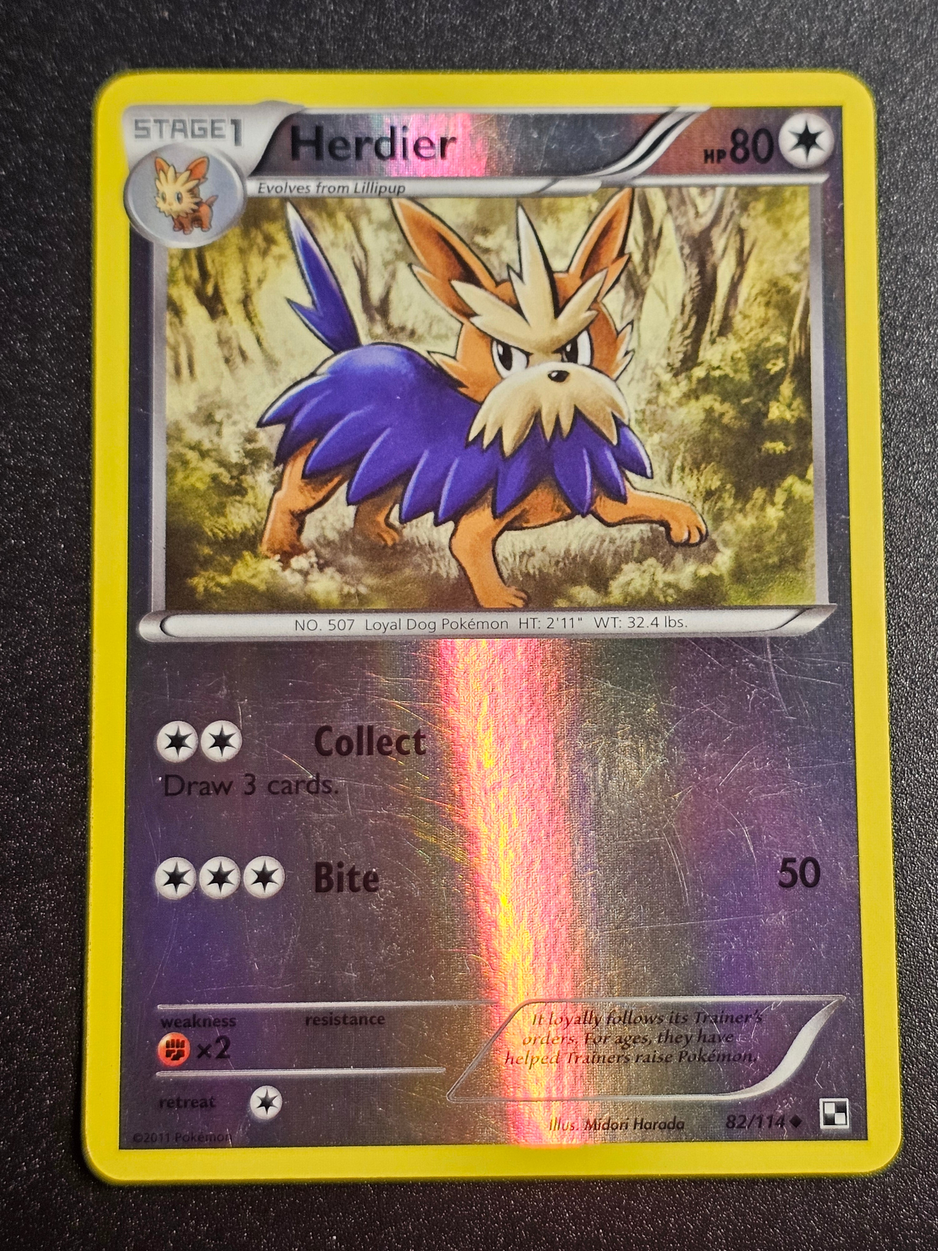 Pokemon TCG - Herdier 82/114 Reverse Holo Black & White