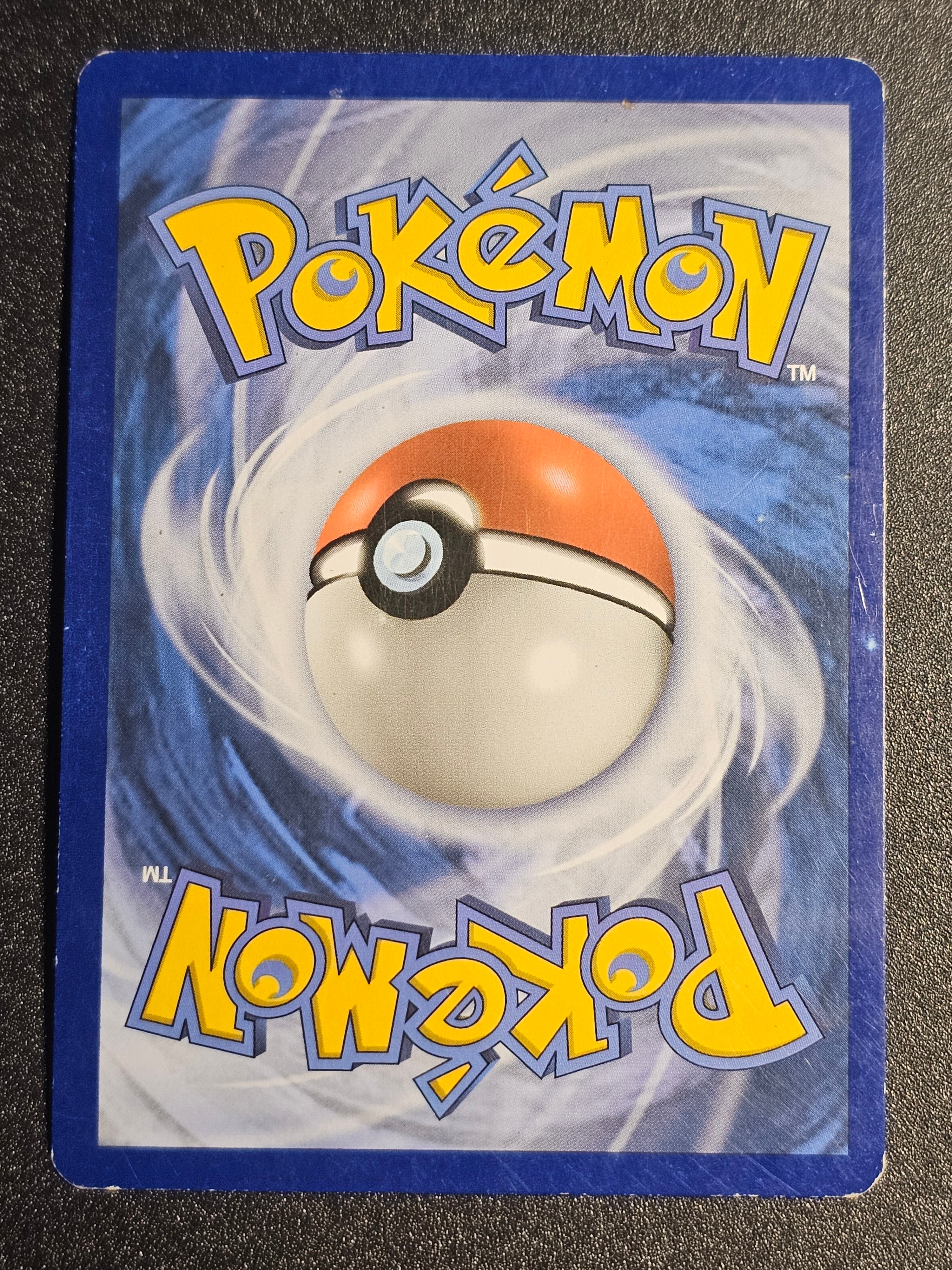 Pokemon TCG - Pikachu 35/108 Reverse Holo Evolutions