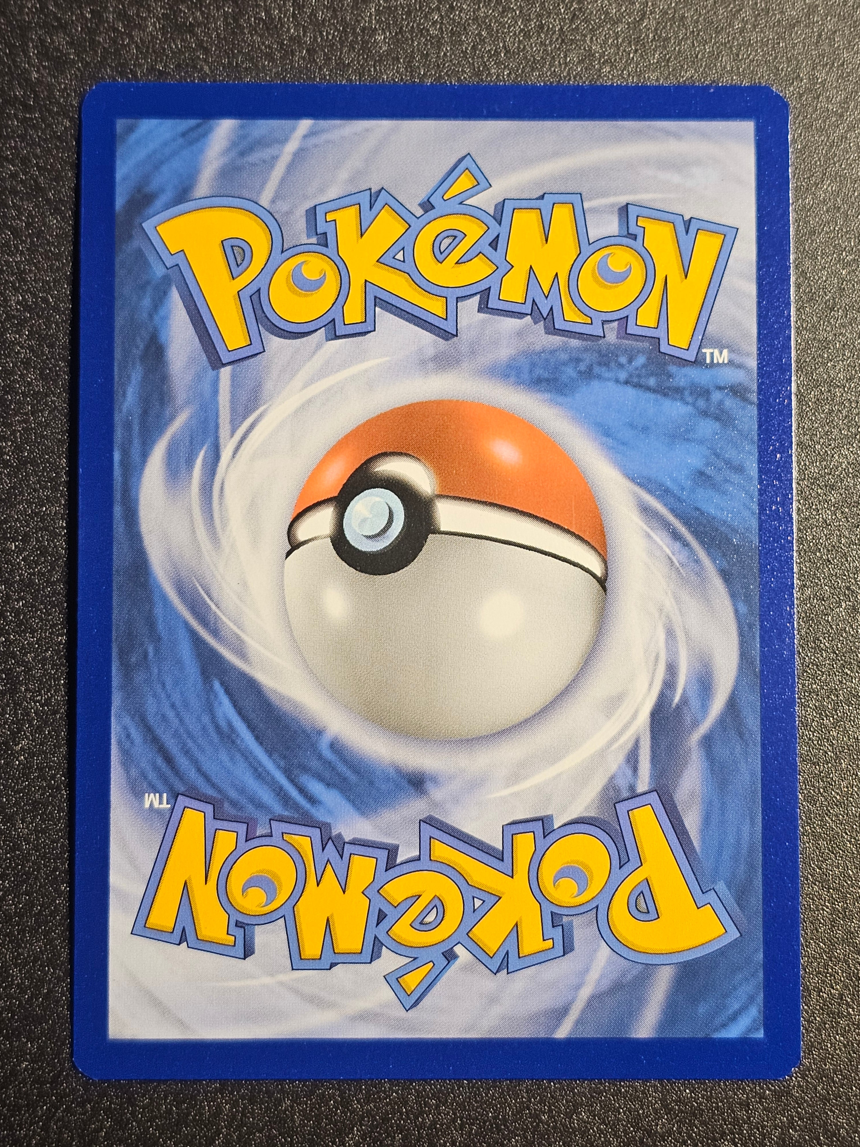 Pokemon TCG - Charizard V 019/189 Darkness Ablaze