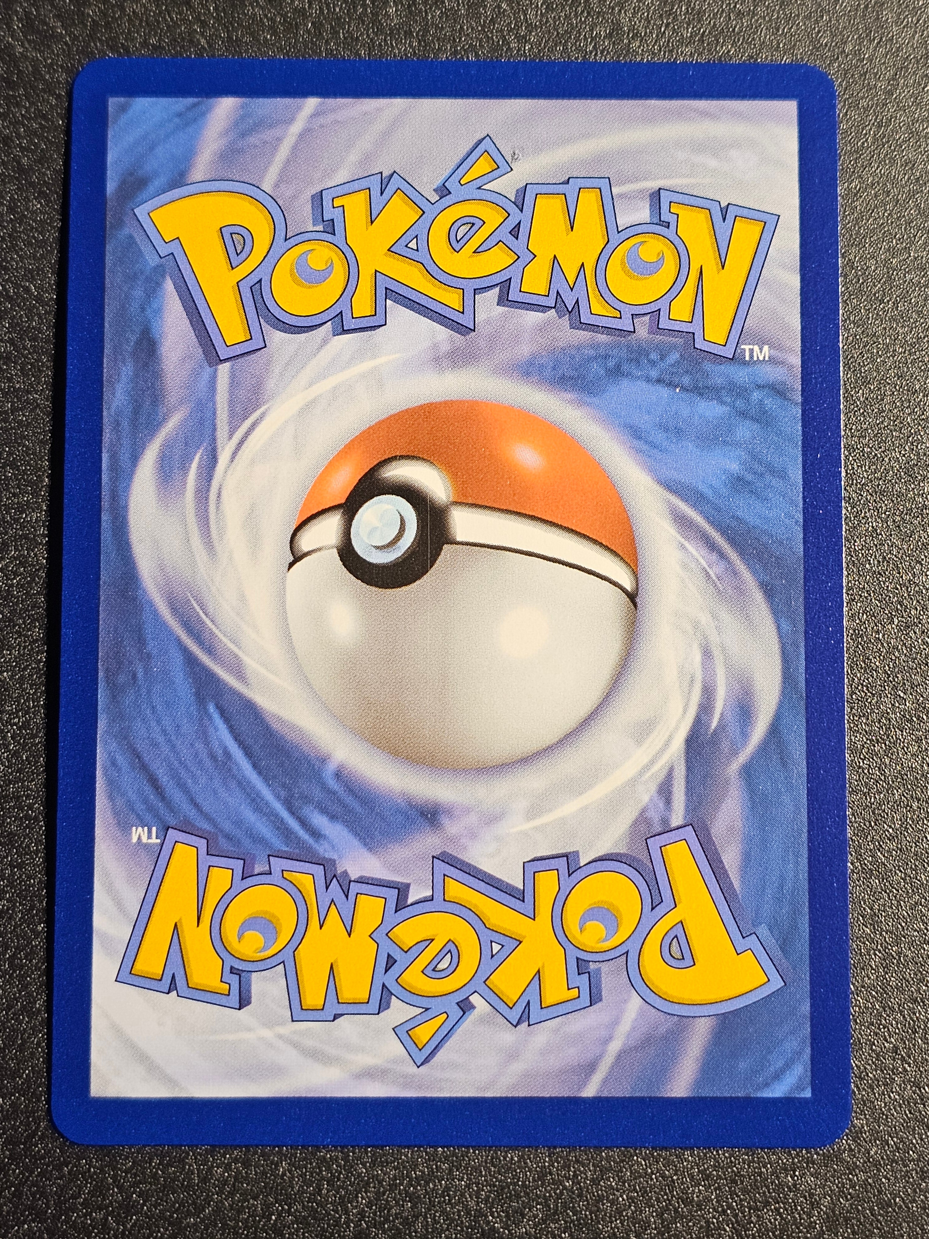 Pokemon TCG -  V Guard Energy 215/195 Silver Tempest