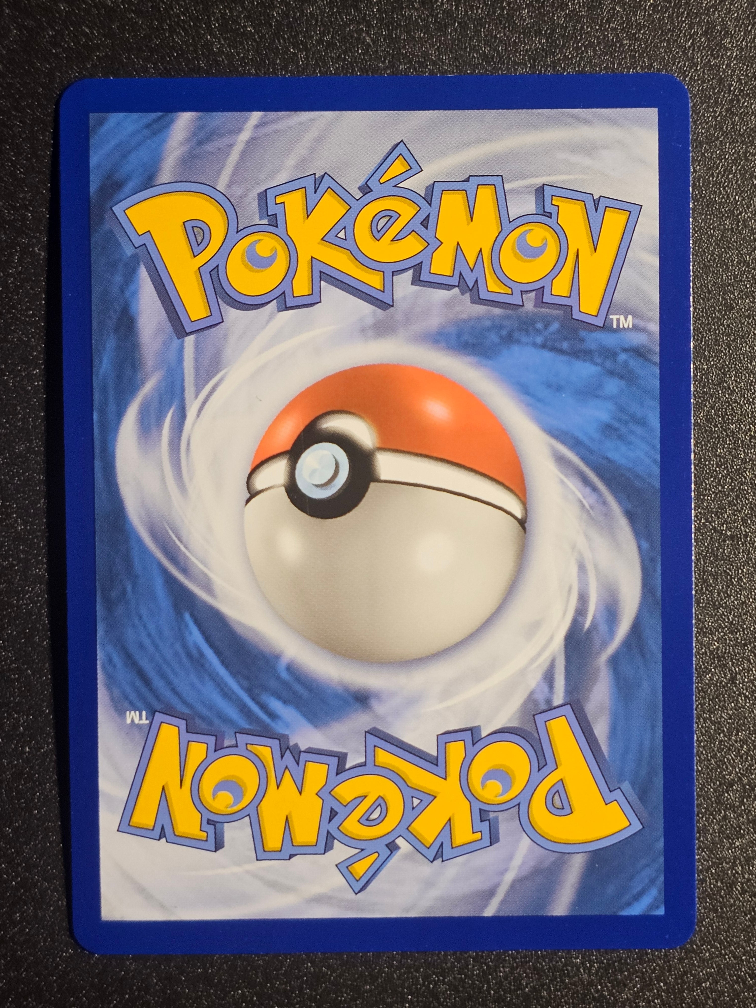 Pokemon TCG - Charizard GX SM211 Promo