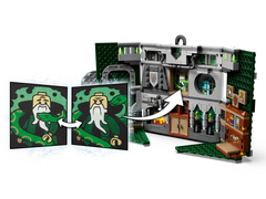 LEGO Harry Potter Slytherin House Banner (76410)